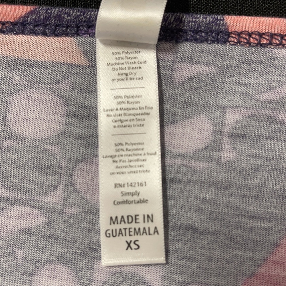 LuLaRoe New XS Geometric Classic T-Shirt NWT - Picture 6 of 8